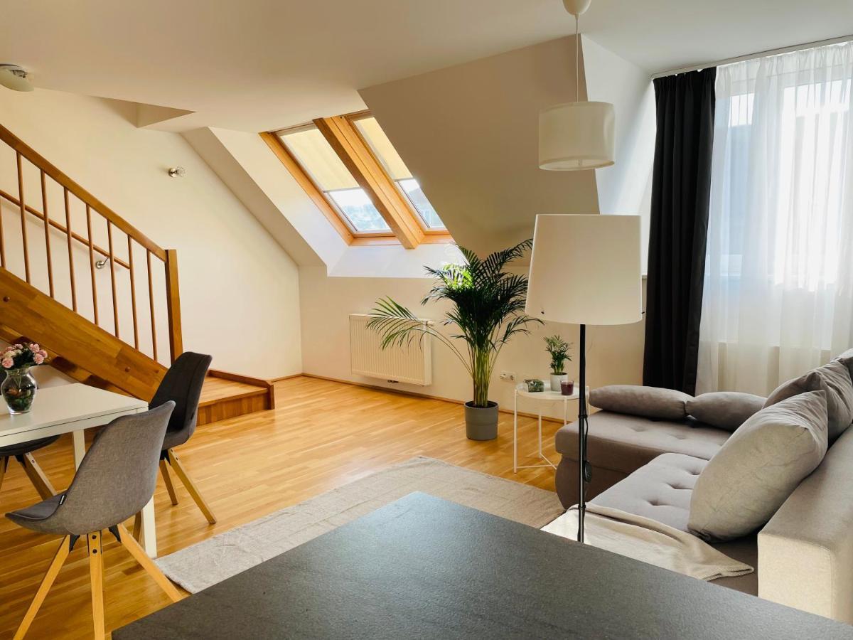 Vic Apartment Виена Екстериор снимка